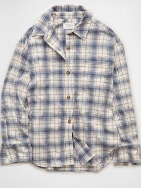 American Eagle Outfitters Blue and Cream Plaid Button-Down Shirt